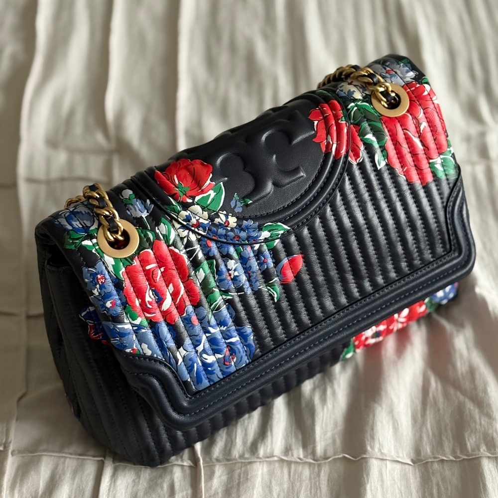 Tory Burch Fleming Convertible Shoulder Bag – Navy Floral Quilted Leather